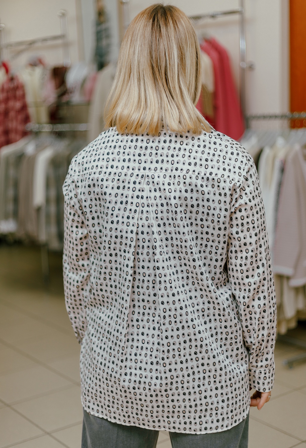 Блуза-рубашка с оригинальным принтом